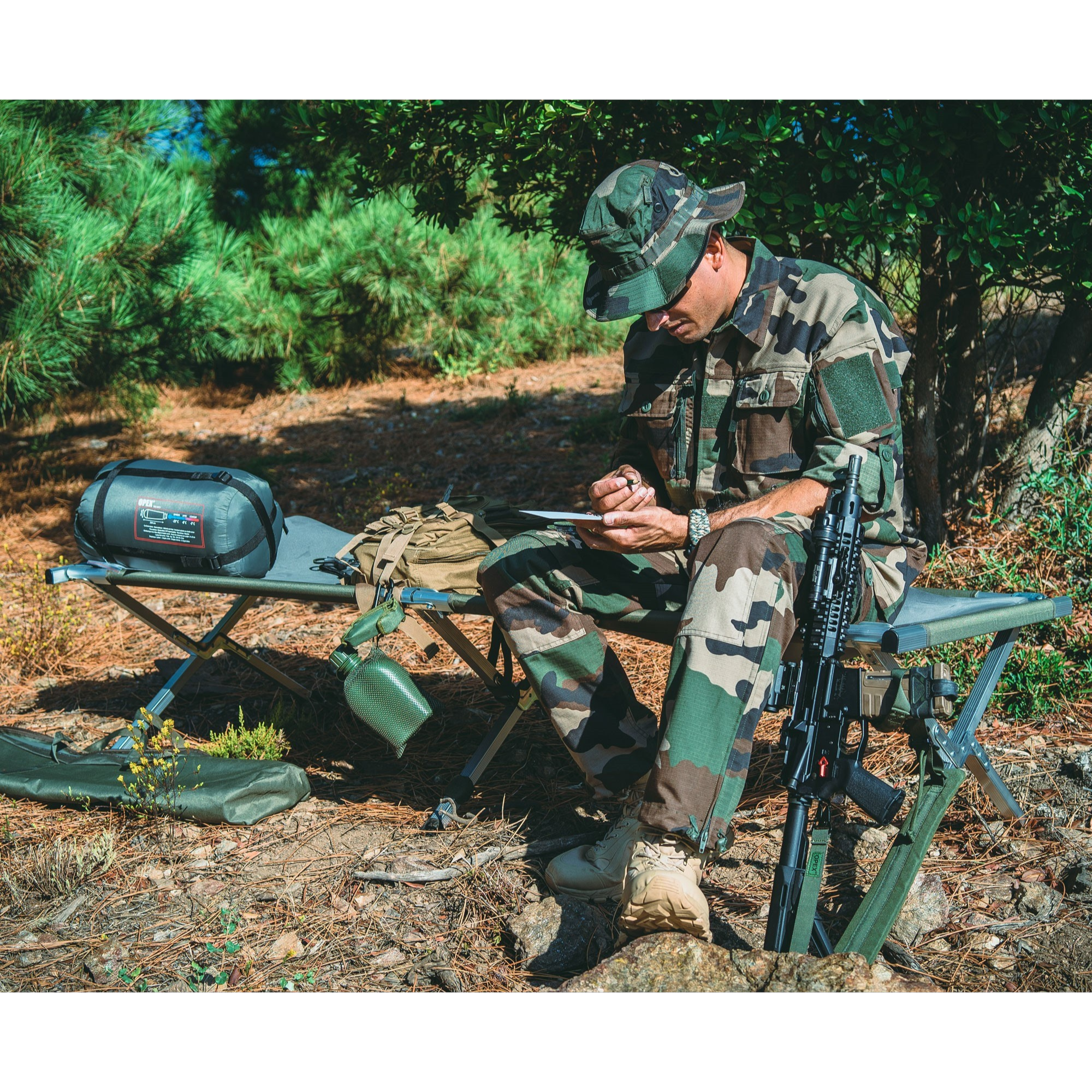 Lit de Camp Picot Type US