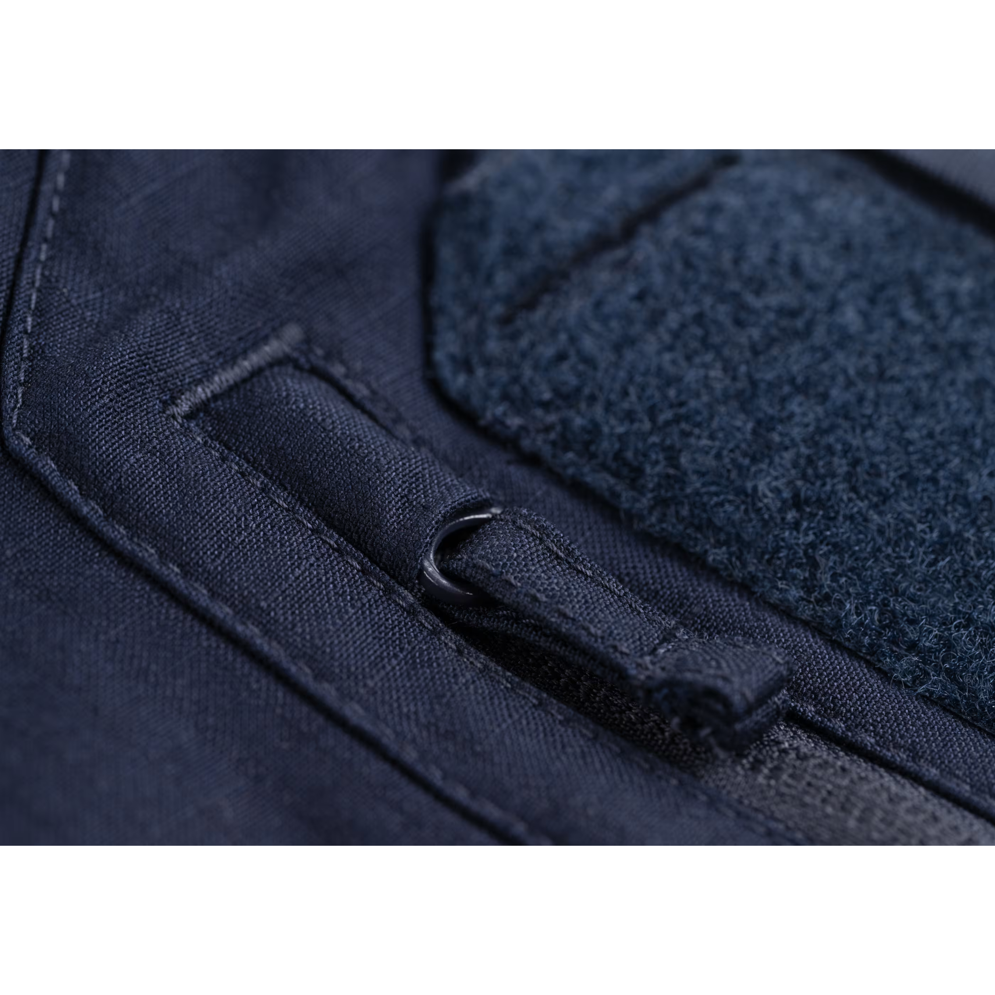 #couleur_navy